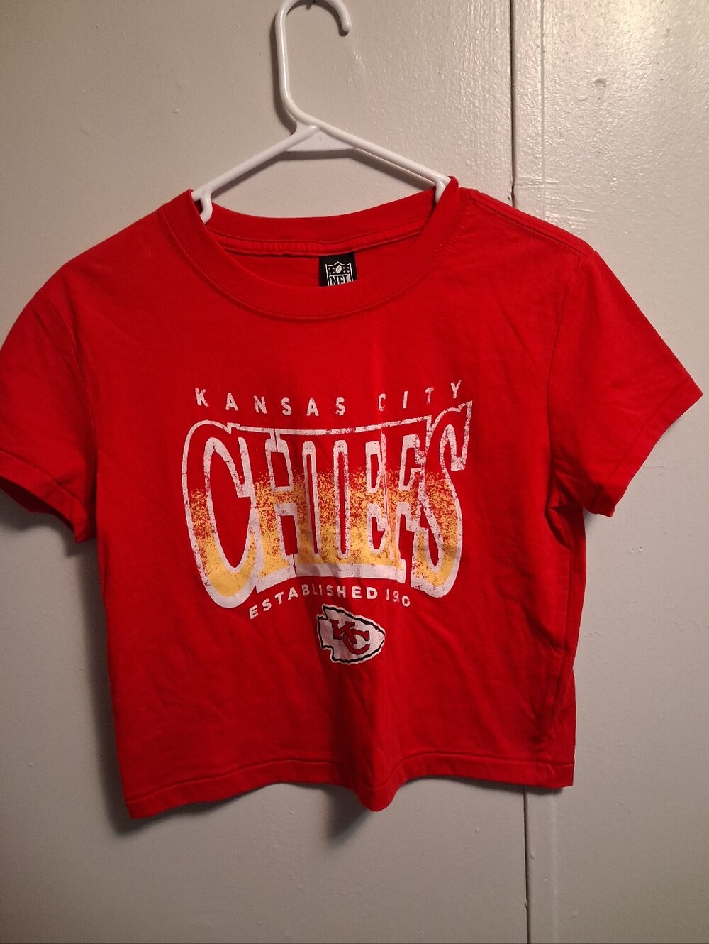 NFL Red Kansas City Chiefs Crop Tee with Yellow Graphic